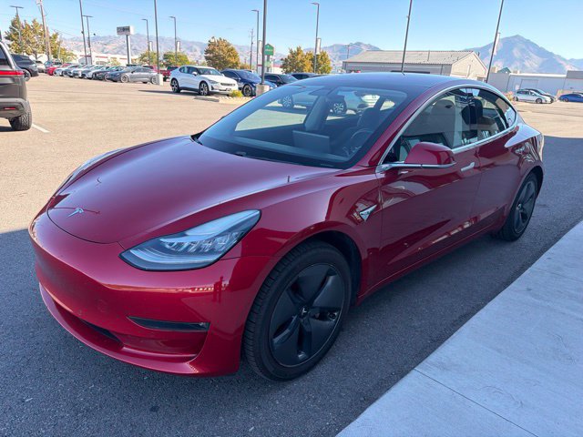Used 2018 Tesla Model 3 Long Range RWD image 3