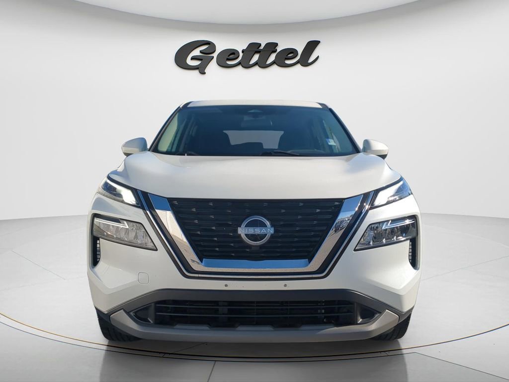 Certified 2023 Nissan Rogue SV AWD/4WD image 2