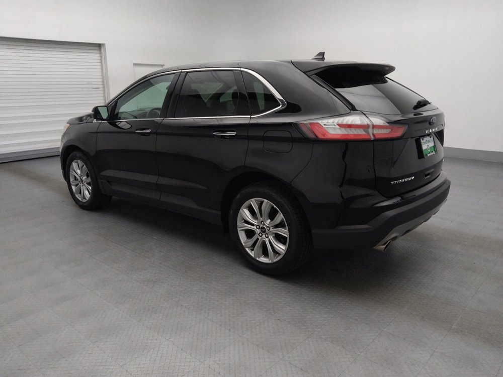 Used 2024 Ford Edge Titanium image 3