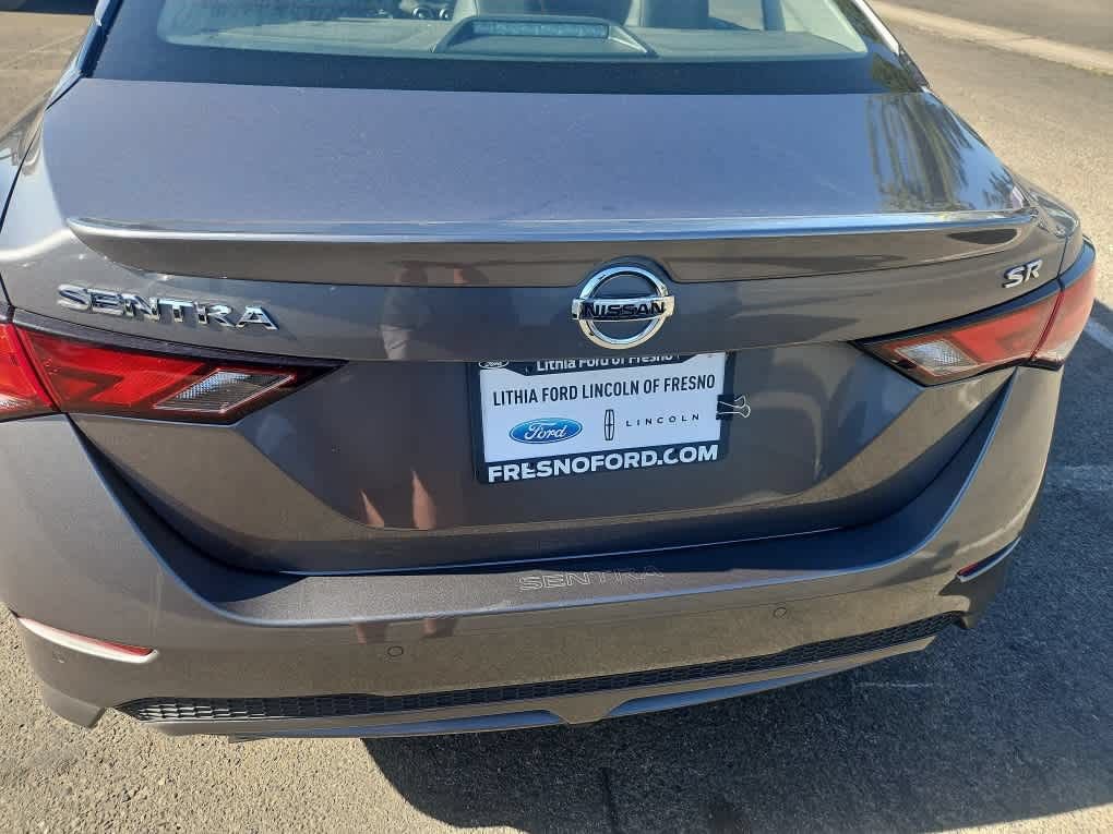 Used 2023 Nissan Sentra SR w/ SR Premium Package FWD image 7