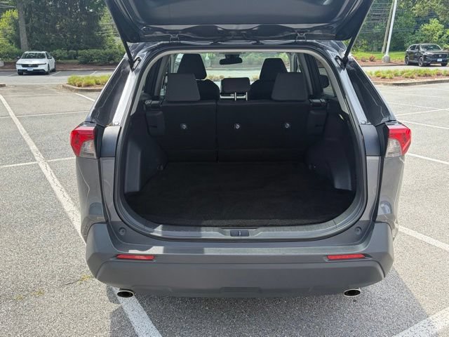 Used 2025 Toyota RAV4 XLE FWD image 7