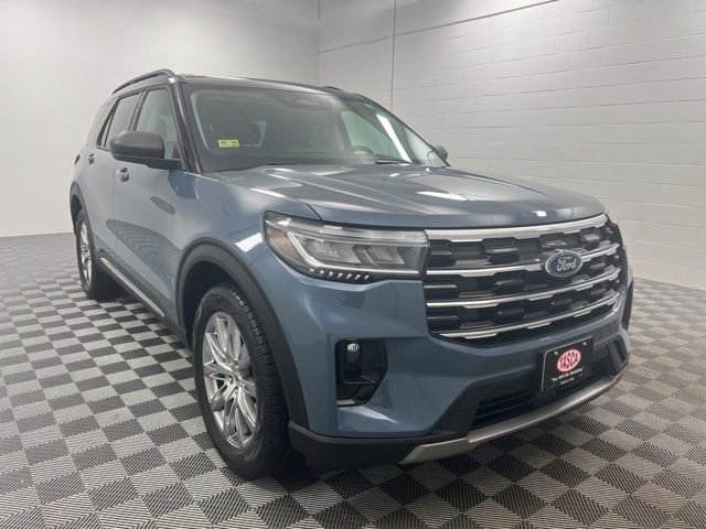 Used 2025 Ford Explorer Active w/ Active Comfort Package AWD/4WD image 1