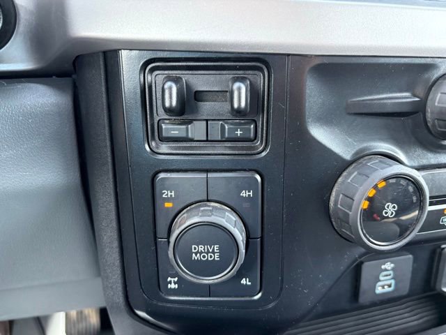Used 2024 Ford F350 XLT w/ Snow Plow Prep Package image 21