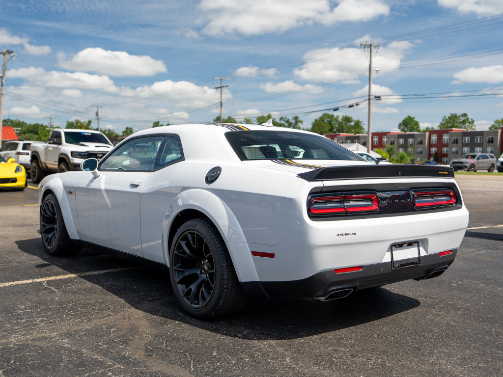 Used 2022 Dodge Challenger R/T Scat Pack RWD image 7