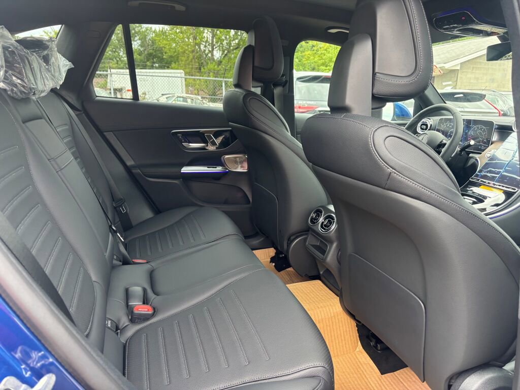 New 2026 Mercedes-Benz GLC 300 4MATIC image 15