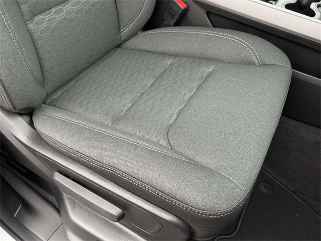 New 2026 RAM 1500 4x4 Crew Cab image 16