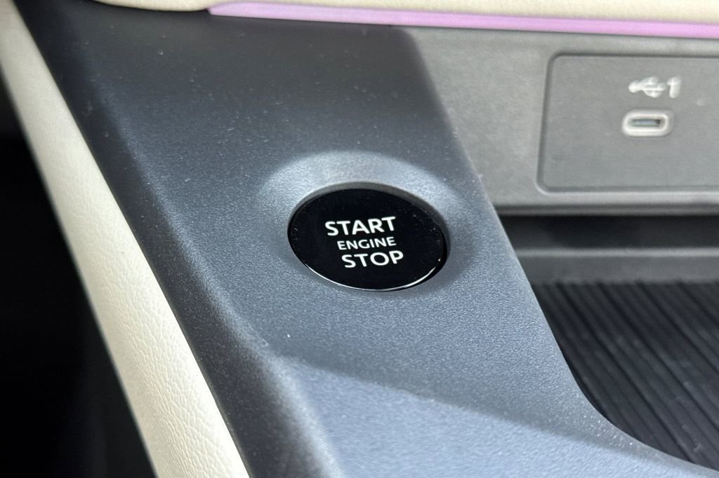 New 2026 Nissan Sentra SL w/ Floor Mat Package image 21