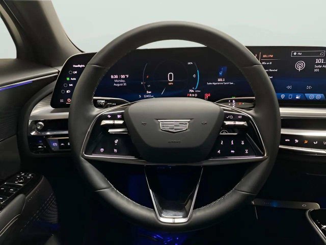 Used 2024 Cadillac Lyriq Sport RWD image 11