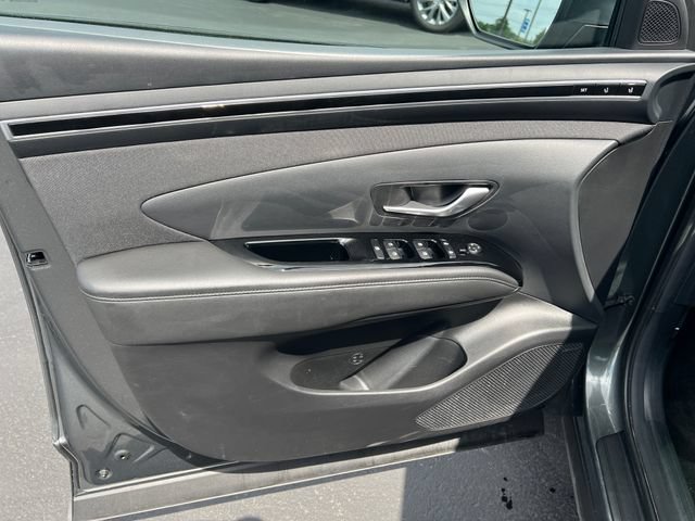 Used 2023 Hyundai Tucson Limited AWD/4WD image 9