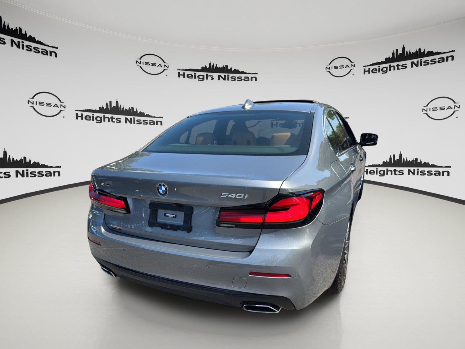 Used 2023 BMW 540i xDrive w/ Premium Package AWD/4WD image 7