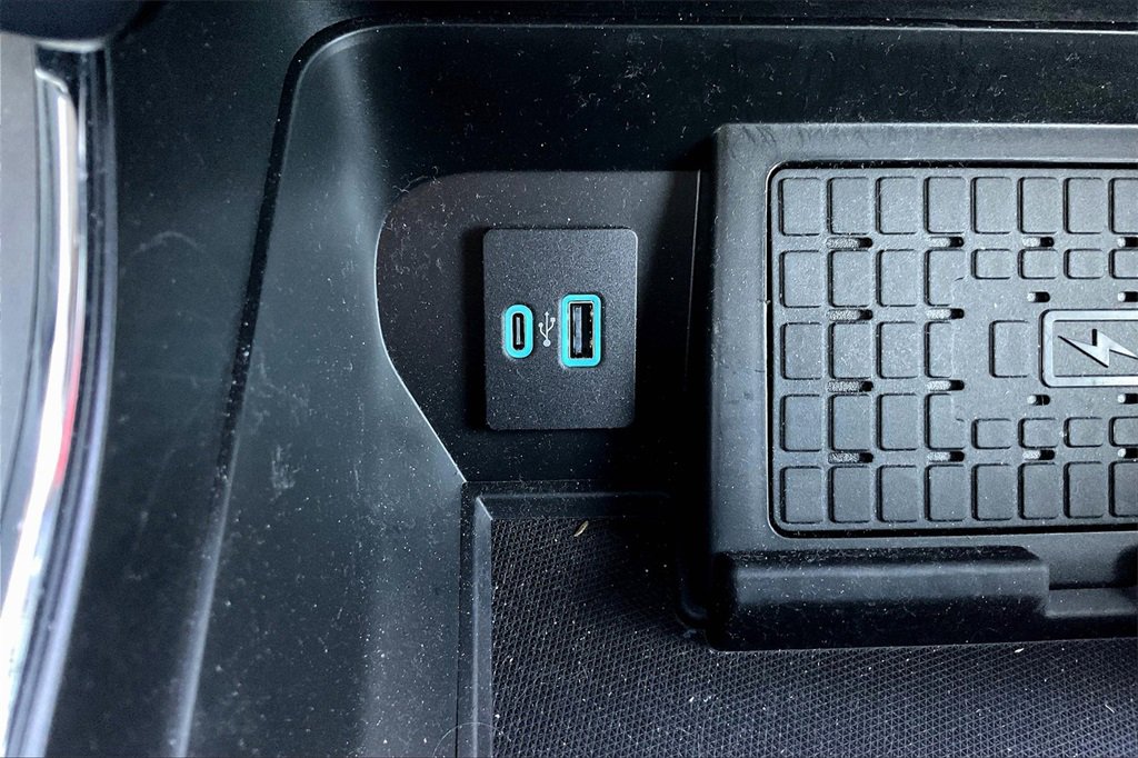 Used 2024 Ford F150 XLT w/ Equipment Group 302A MID image 32