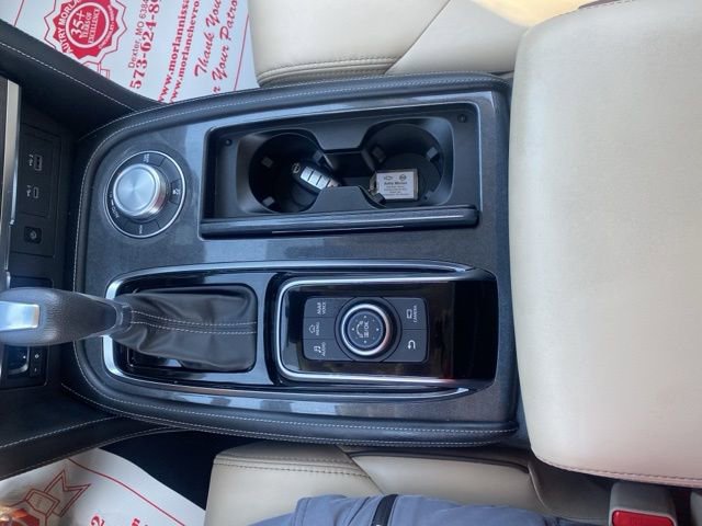 Used 2024 Nissan Armada SV w/ Cargo Package AWD/4WD image 24