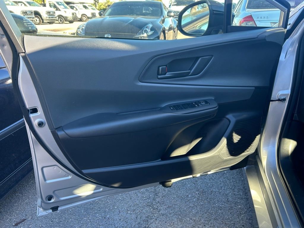 Used 2024 Toyota Prius LE image 34