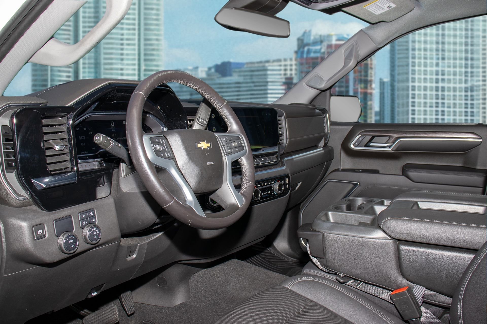 Used 2022 Chevrolet Silverado 1500 LTZ image 5