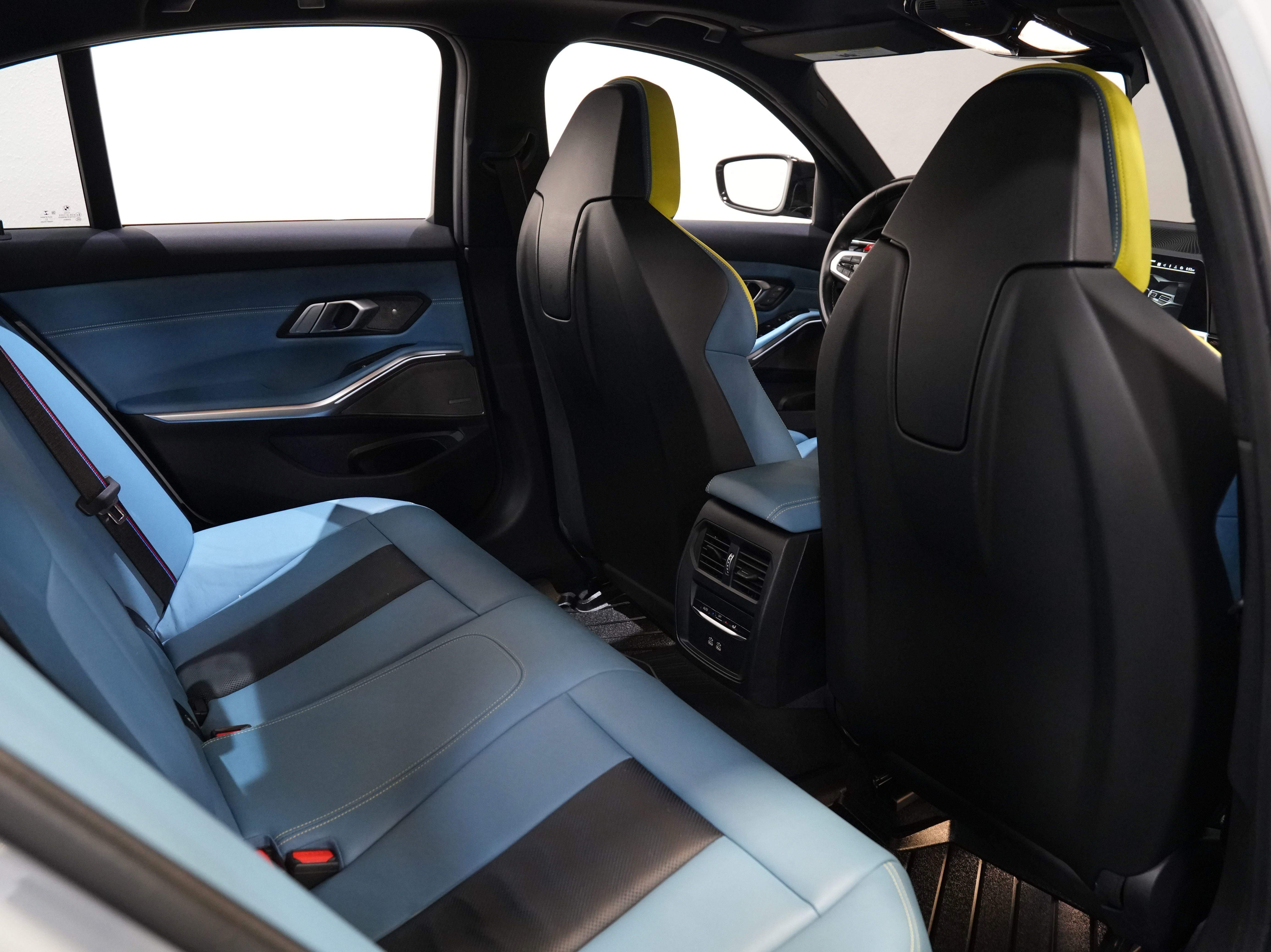 Used 2021 BMW M3 Competition image 35