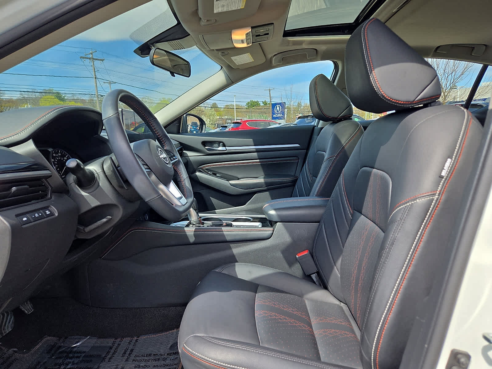 Used 2023 Nissan Altima 2.5 SR w/ SR Premium Package AWD/4WD image 14