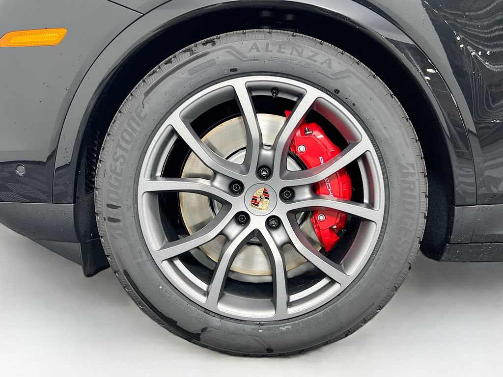 New 2026 Porsche Cayenne S AWD/4WD image 33
