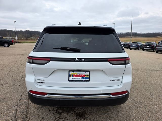 Used 2023 Jeep Grand Cherokee Limited image 29