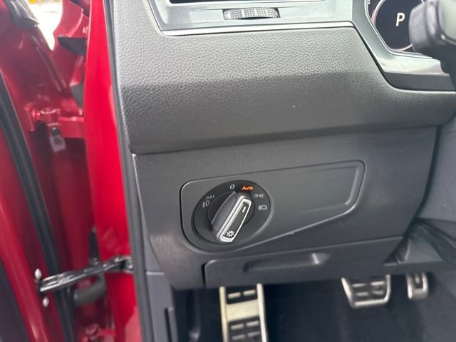 Used 2019 Volkswagen Tiguan SE image 26