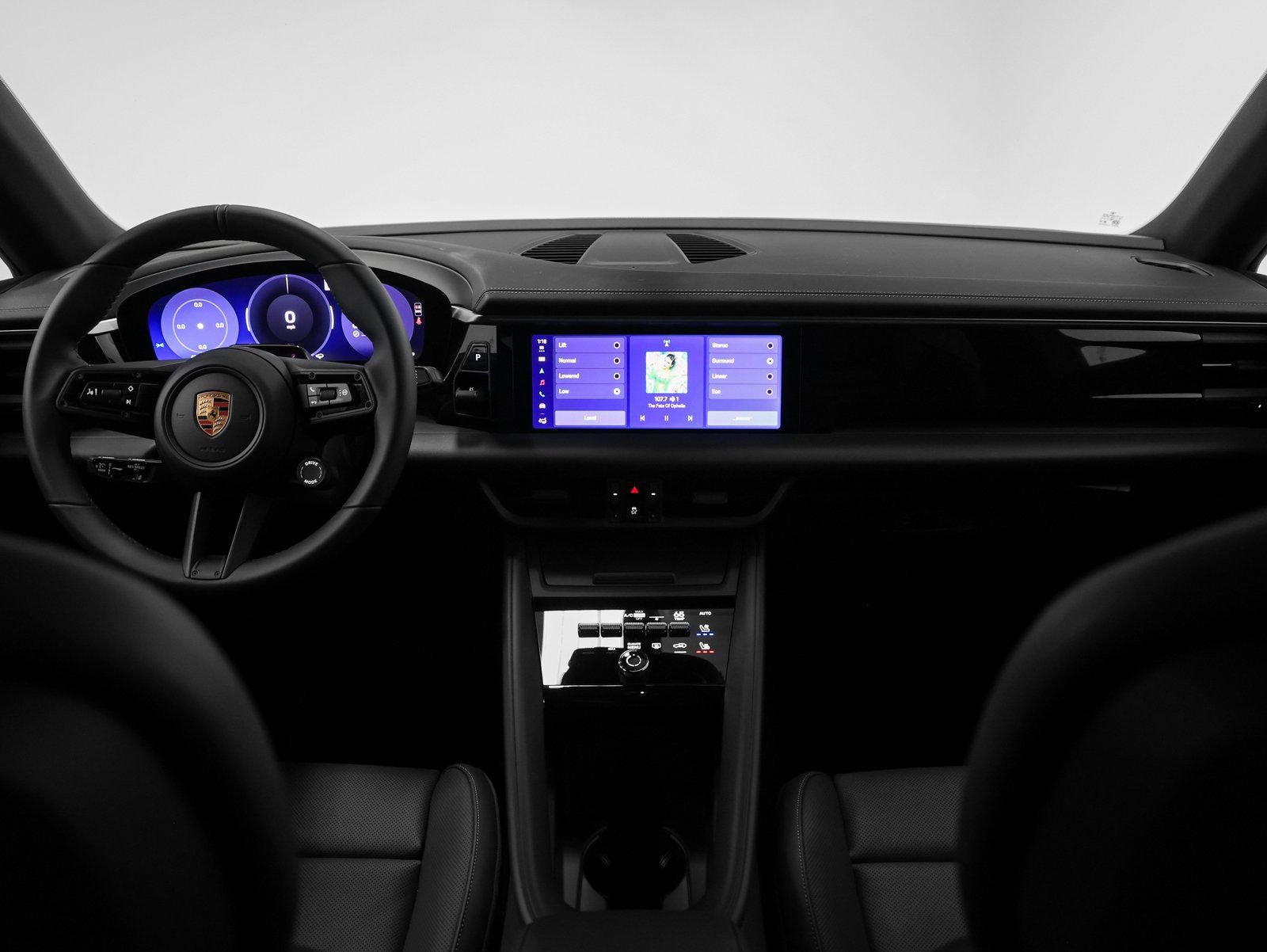 New 2026 Porsche Macan 4 Electric image 31