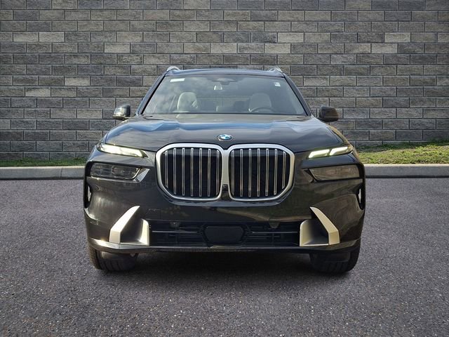 New 2026 BMW X7 xDrive40i image 2