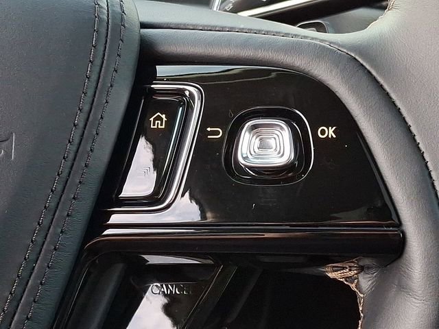 New 2026 Lincoln Aviator AWD w/ Jet Appearance Package image 19