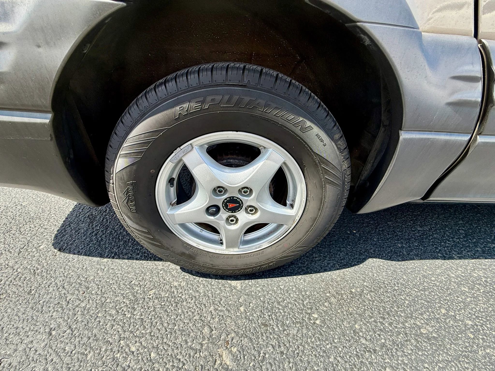 Used 2003 Pontiac Montana Extended w/ Convenience Package #1 FWD image 19