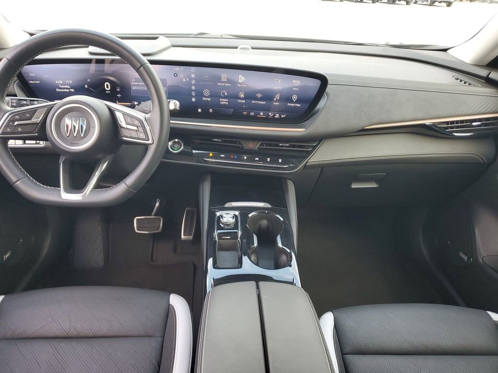 Used 2025 Buick Envision Sport Touring image 24