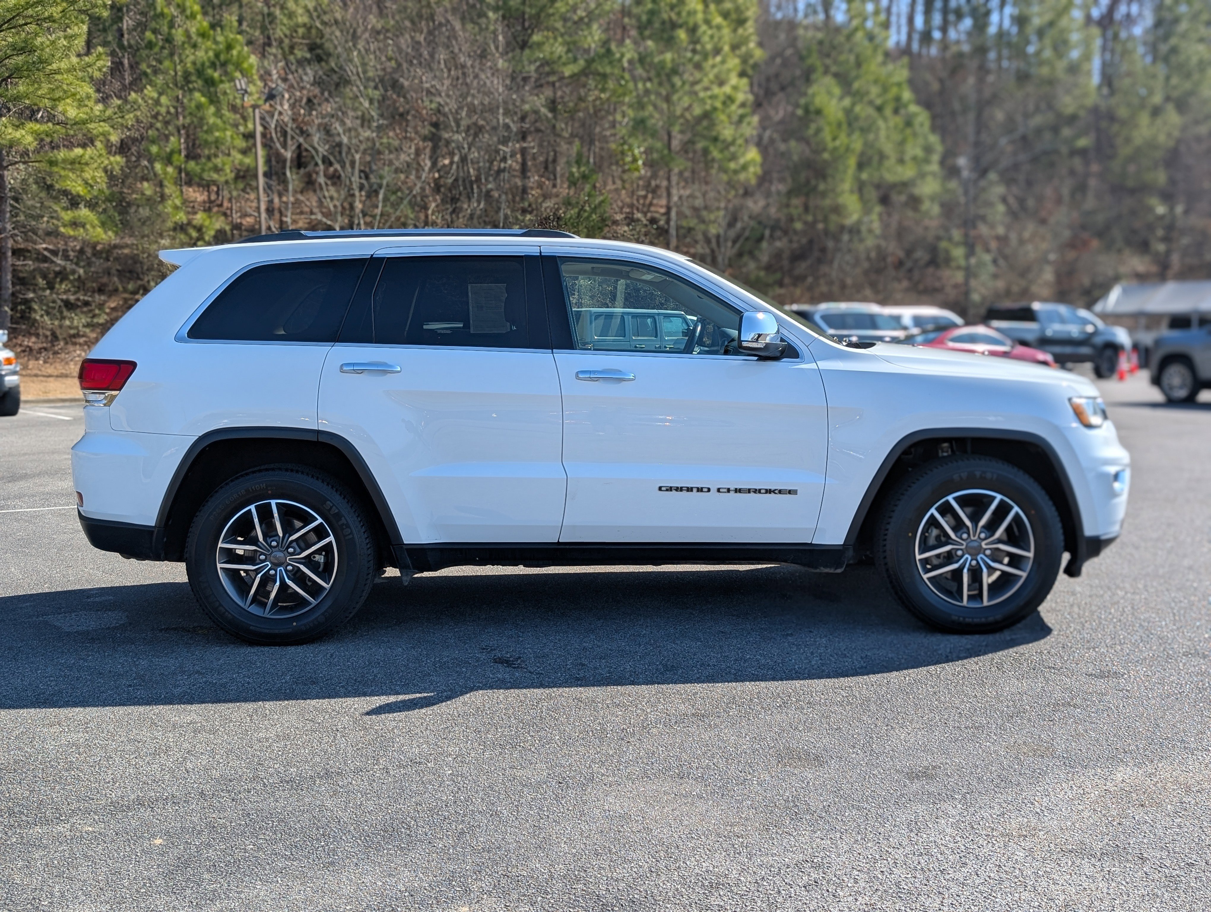 Used 2020 Jeep Grand Cherokee Limited image 10