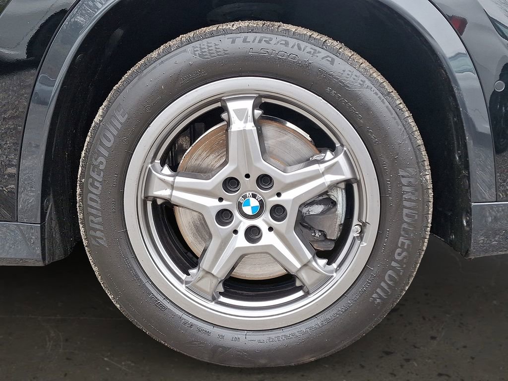 Certified 2023 BMW X1 xDrive28i w/ Premium Package AWD/4WD image 9