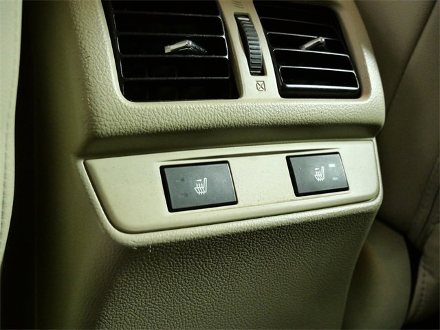 Used 2015 Subaru Outback 2.5i Limited w/ Popular Package #4 image 15