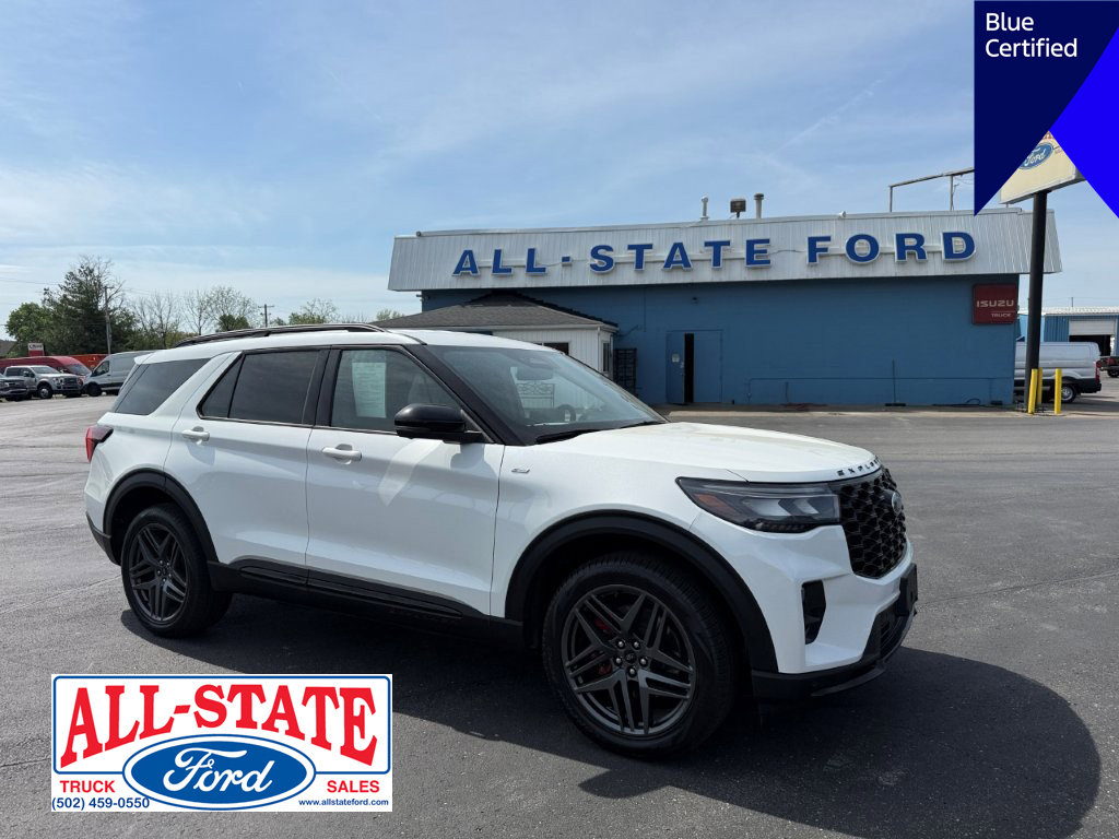 Certified 2025 Ford Explorer ST-Line w/ ST-Line Street Pack AWD/4WD image 2