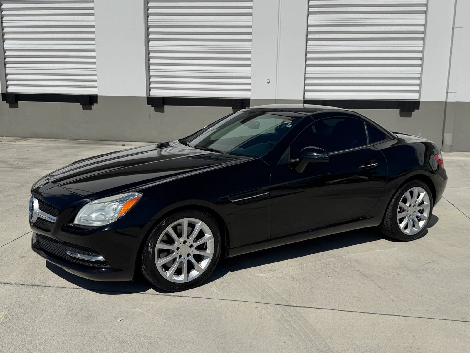 Used 2016 Mercedes-Benz SLK 300 image 7