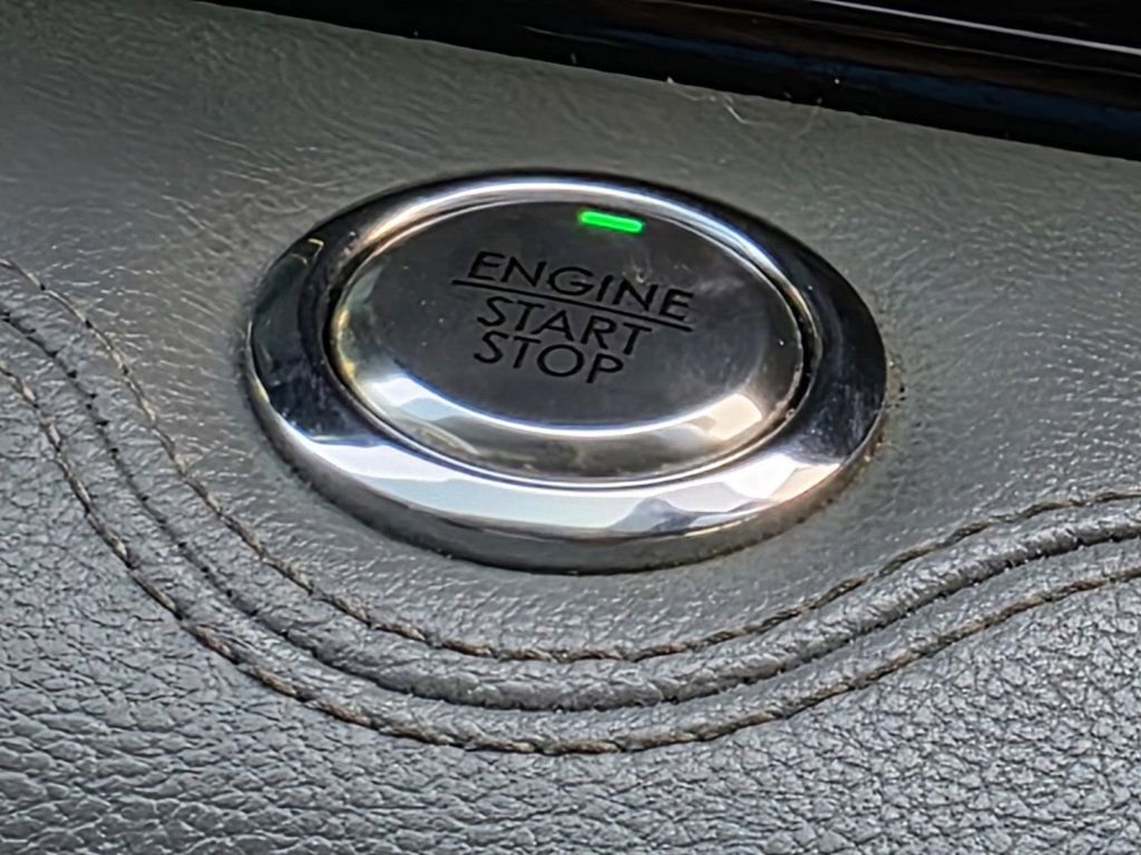 Used 2019 Lincoln Navigator Reserve AWD/4WD image 29
