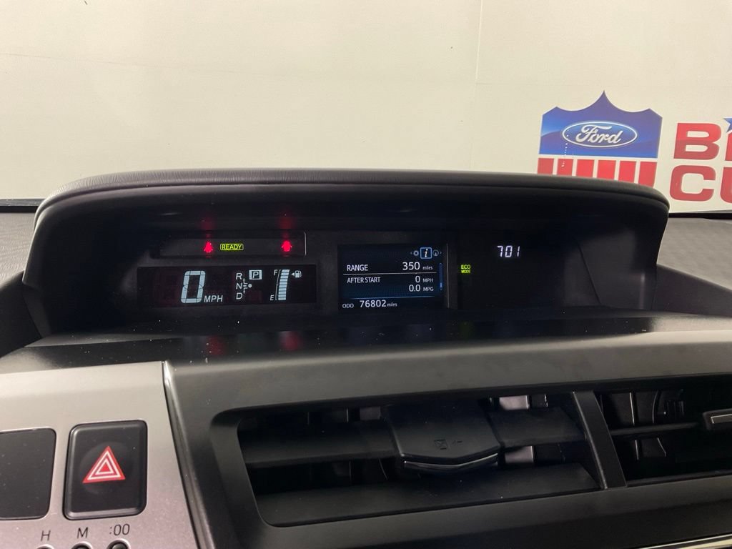 Used 2017 Toyota Prius V Three FWD image 25