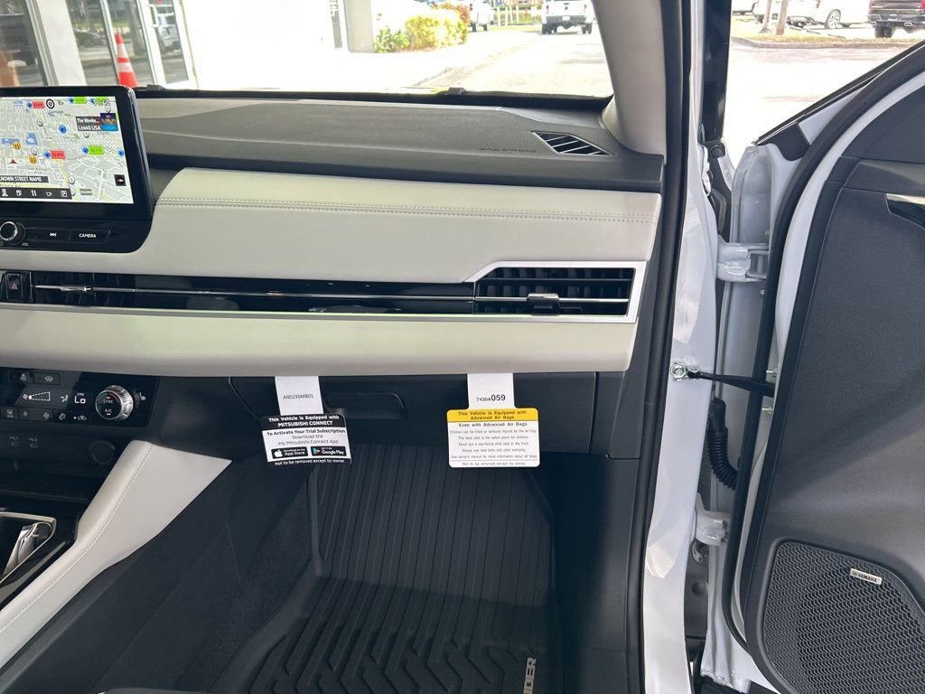 New 2026 Mitsubishi Outlander SE image 22