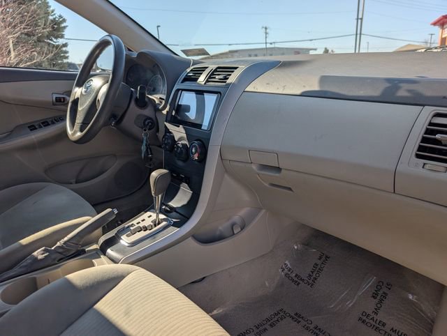 Used 2010 Toyota Corolla image 22