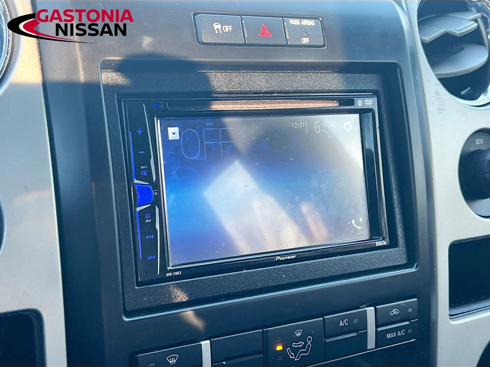 Used 2013 Ford F150 XLT w/ Trailer Tow Pkg image 18