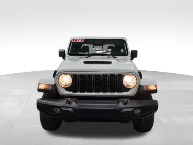 New 2026 Jeep Gladiator Sport AWD/4WD image 3