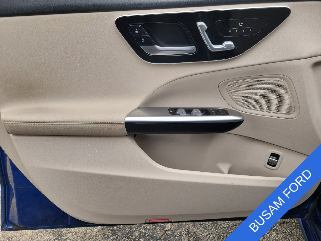Used 2023 Mercedes-Benz C 300 4MATIC Sedan image 13