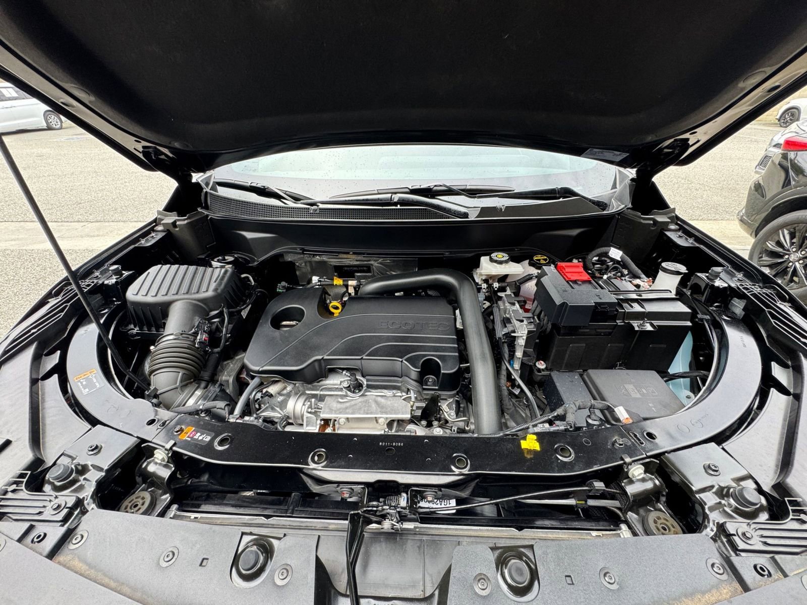 Used 2025 Chevrolet Equinox LT image 31