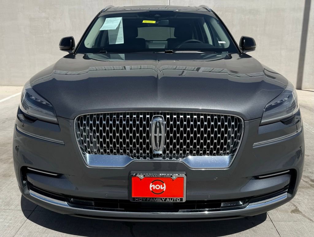 Used 2023 Lincoln Aviator 2WD w/ Premium Package image 2