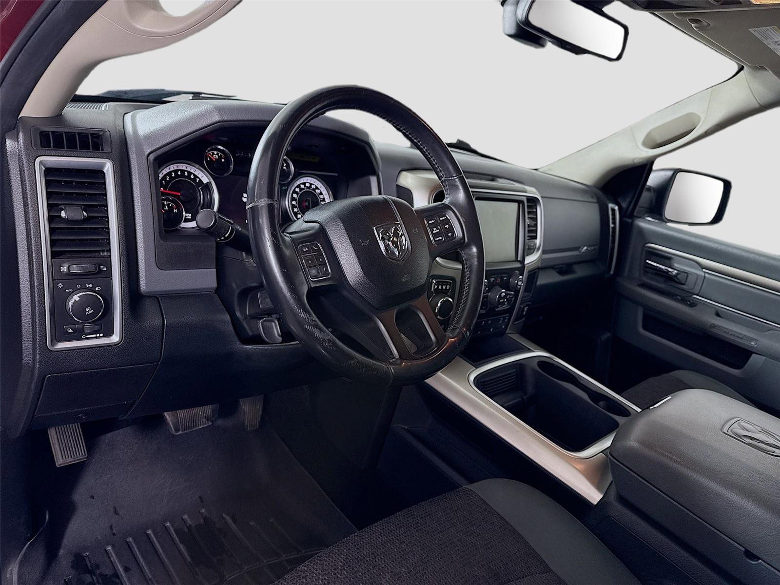 Used 2016 RAM 1500 Big Horn image 3