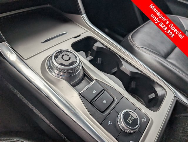 Used 2023 Ford Explorer XLT w/ Equipment Group 202A AWD/4WD image 20