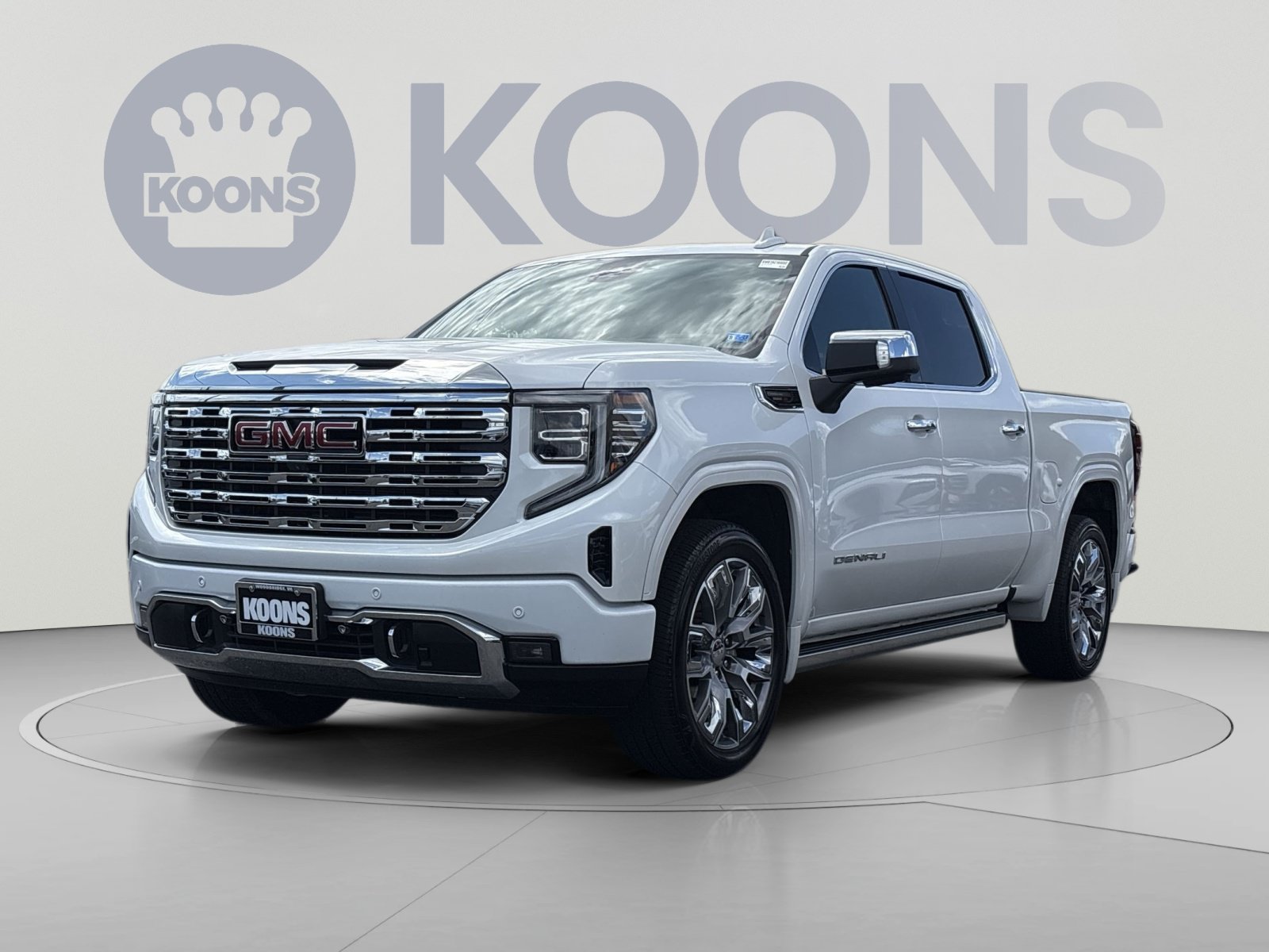 Used 2024 GMC Sierra 1500 Denali AWD/4WD image 1