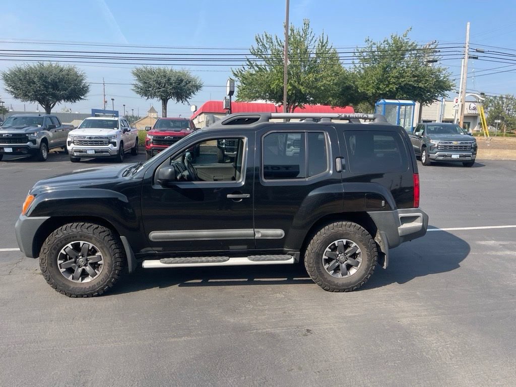 Used 2015 Nissan Xterra PRO-4X w/ Nevada Tow Package AWD/4WD image 3