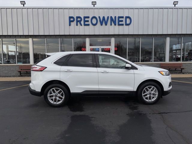 Certified 2023 Ford Edge SEL w/ Convenience Package AWD/4WD image 2