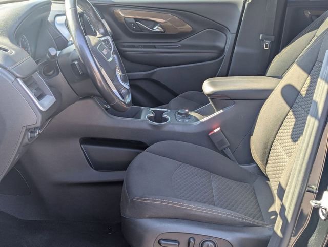 Used 2020 GMC Terrain SLE w/ Driver Convenience Package image 11