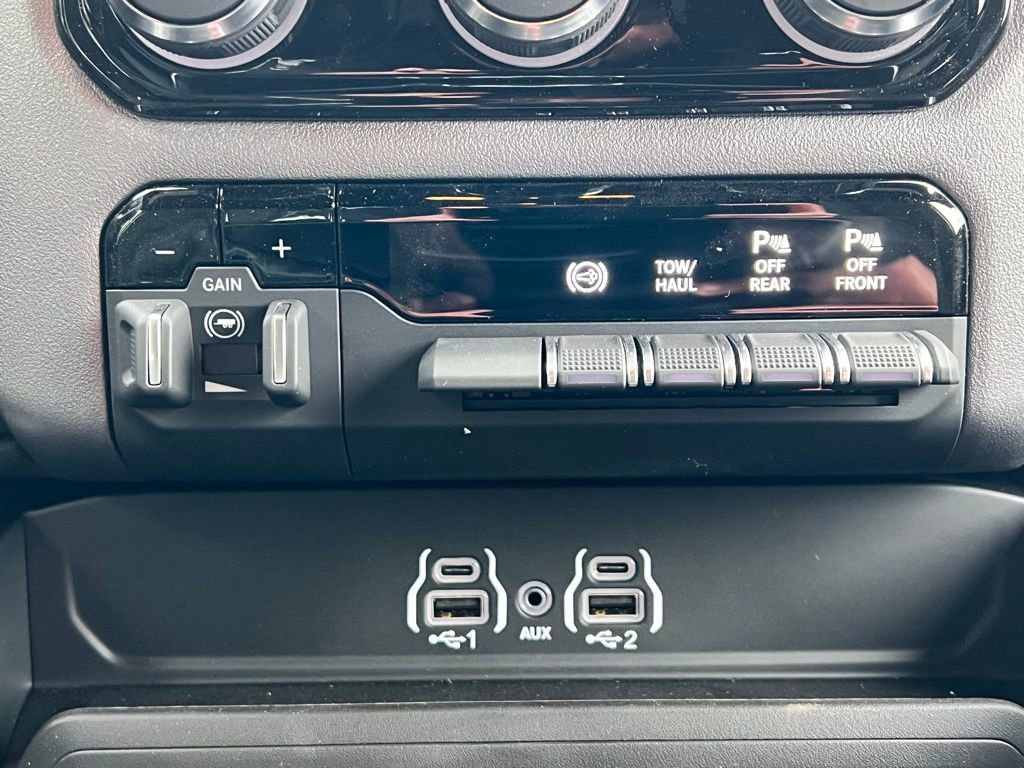 New 2025 RAM 2500 Big Horn image 23