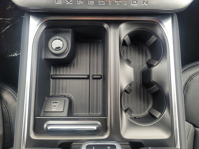 New 2026 Ford Expedition Max Platinum w/ Stealth Appearance Package AWD/4WD image 40